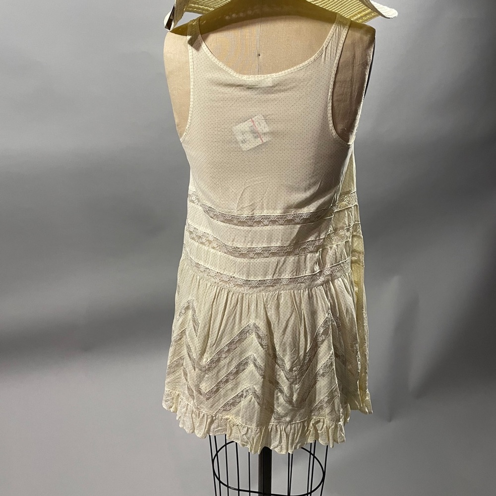 NWT!!! Free People Swingy Lace Inset Tunic - Picture 2 of 6